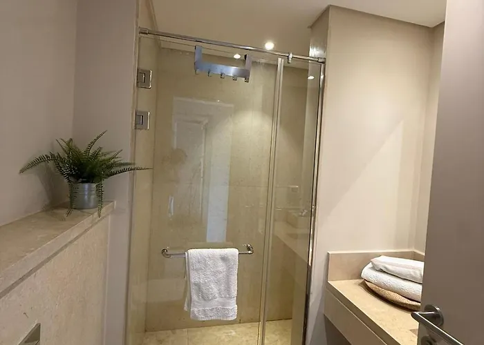 Daire Mangroovy - 2br Wz Rooftop & Salt Water Sanctuary Hurgada