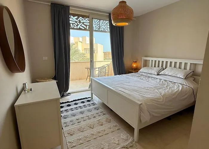 Mangroovy - 2br Wz Rooftop & Salt Water Sanctuary Hurgada