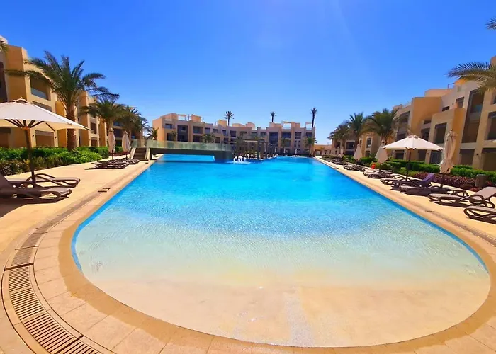 Mangroovy - 2br Wz Rooftop & Salt Water Sanctuary Appartement Hurghada